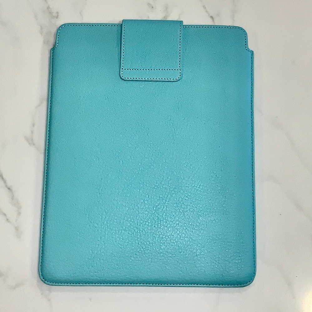 Tiffany & Co. iPad/tablet cover - Picture 2 of 7